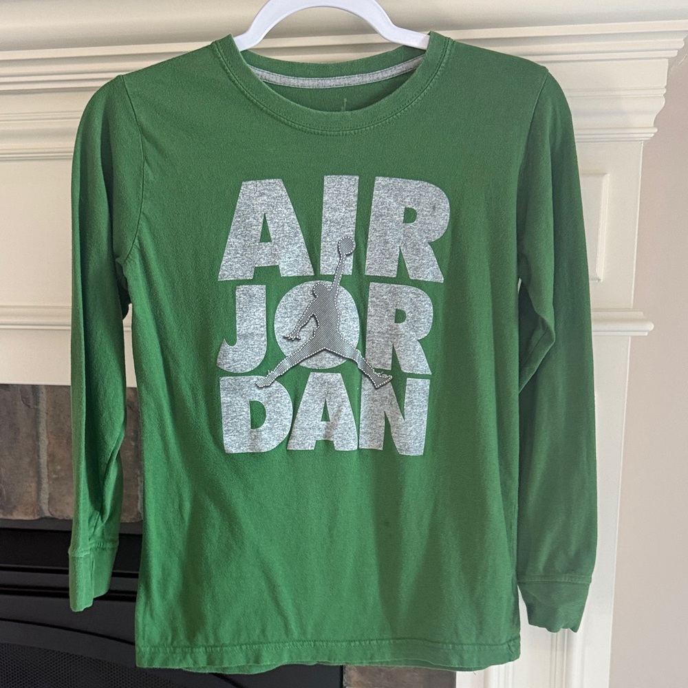 Jordan Long-Sleeve Tee with Silver AIR JORDAN Logo - Green